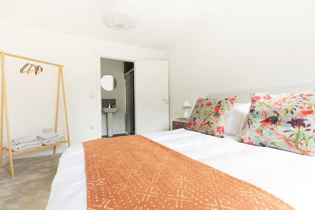 Paper Mill - Experience The City And Nature Side Of This Stay! Sheffield Exterior foto